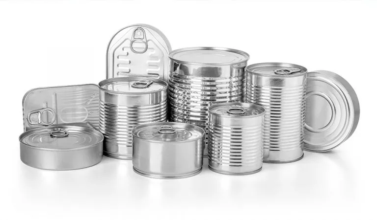 Tinplate food cans and lids ready for can seaming