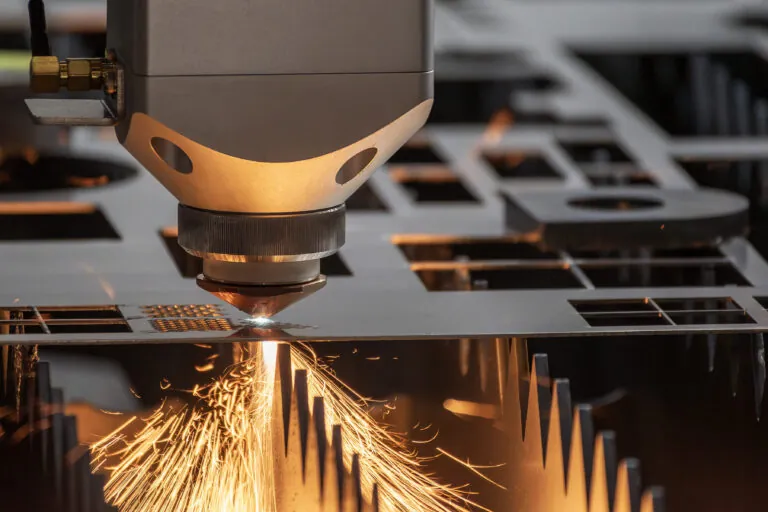 Fiber laser cutting sheet metal